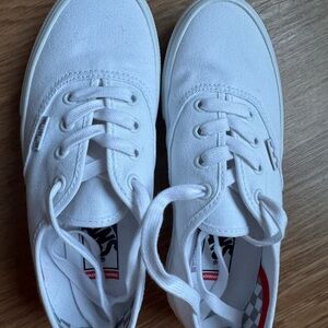 VANS True White Lightweight Canvas Sneakers